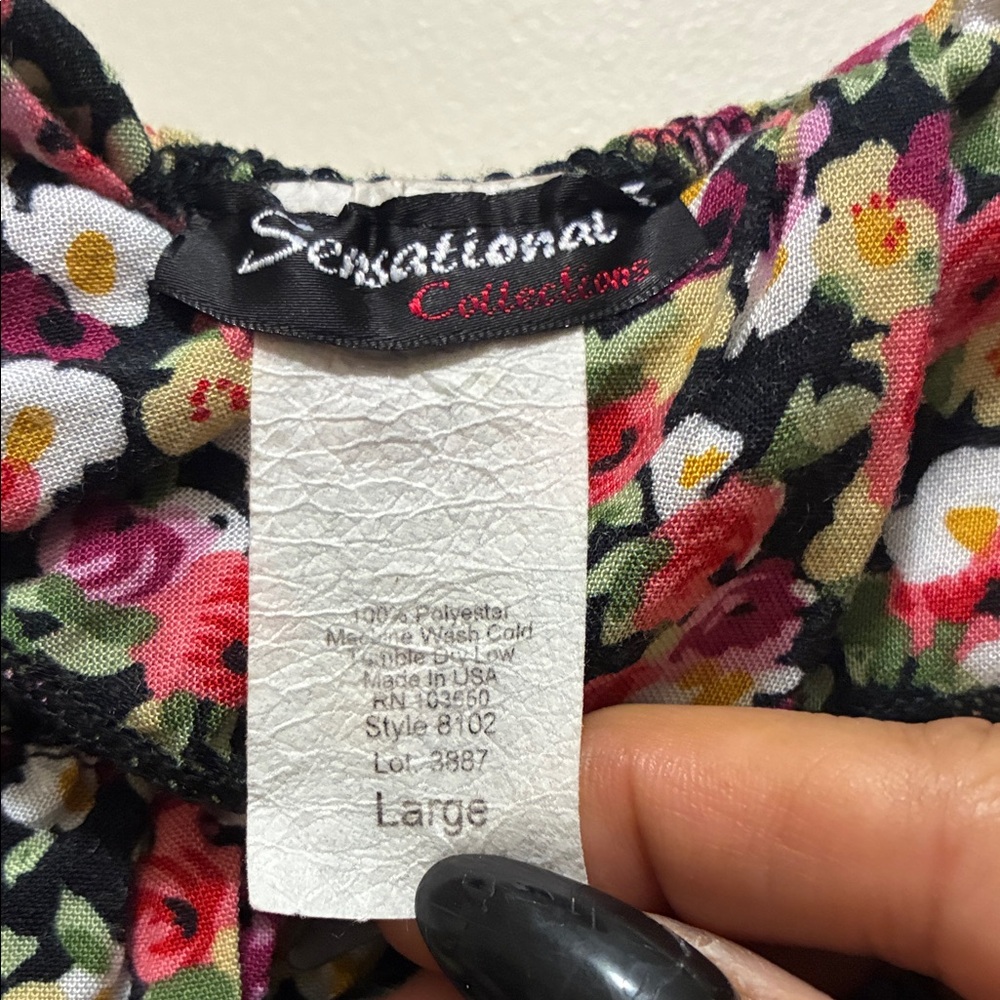Floral Ruffle Jumpsuit size large - Picture 2 of 5